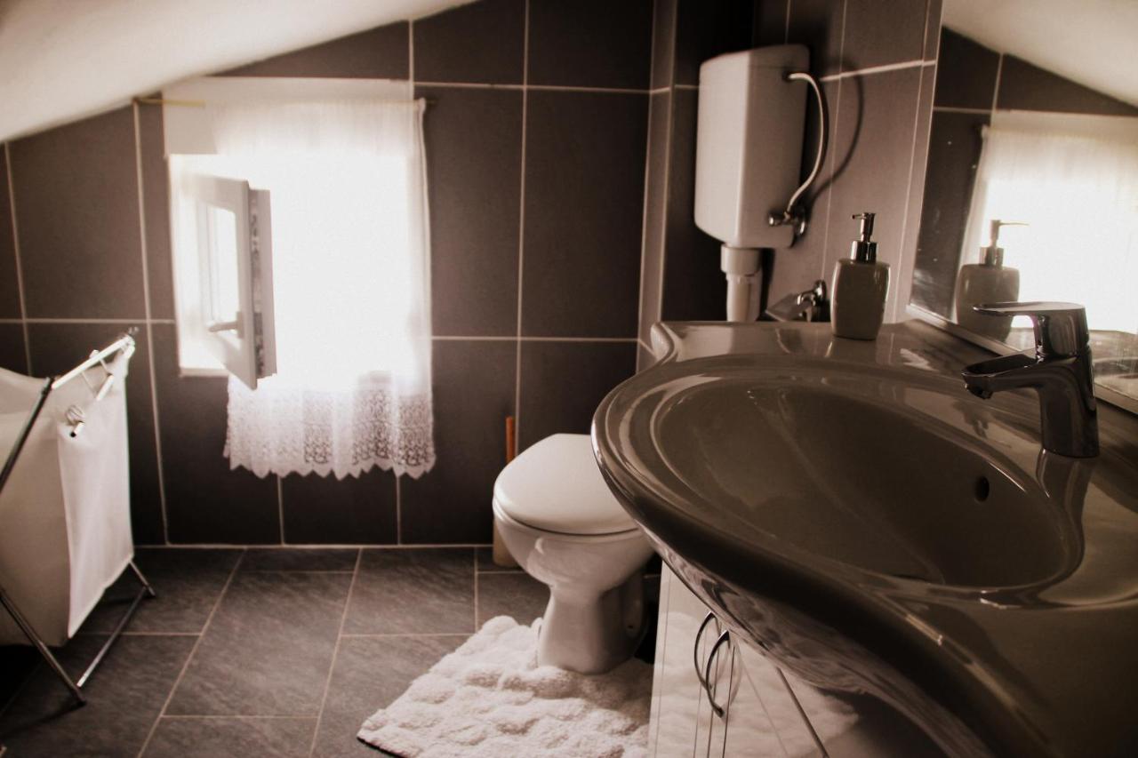 Villa Mirco Poljica  ภายนอก รูปภาพ