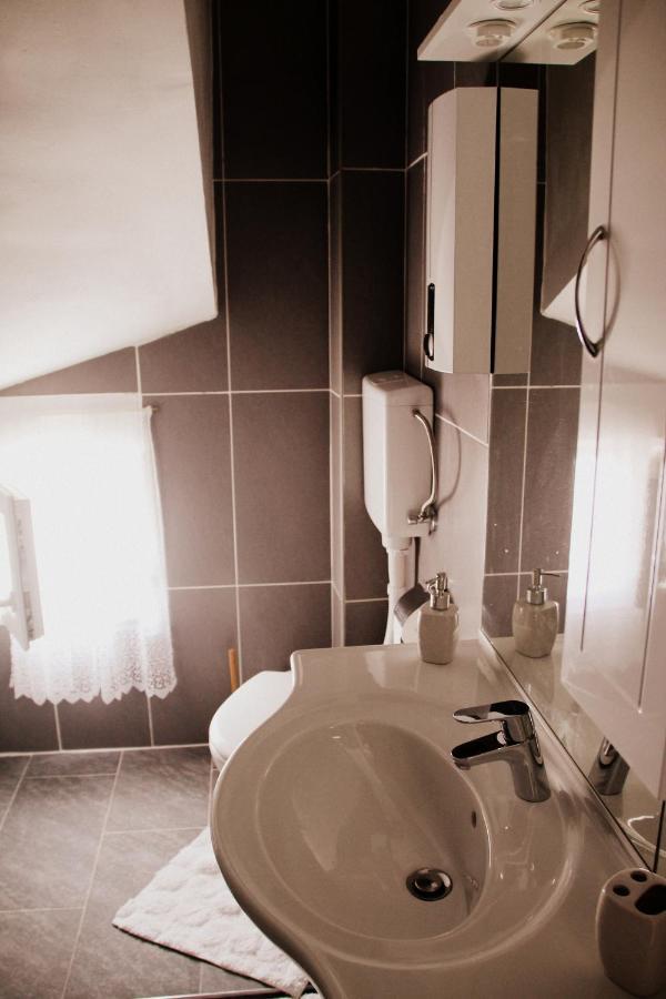 Villa Mirco Poljica  ภายนอก รูปภาพ