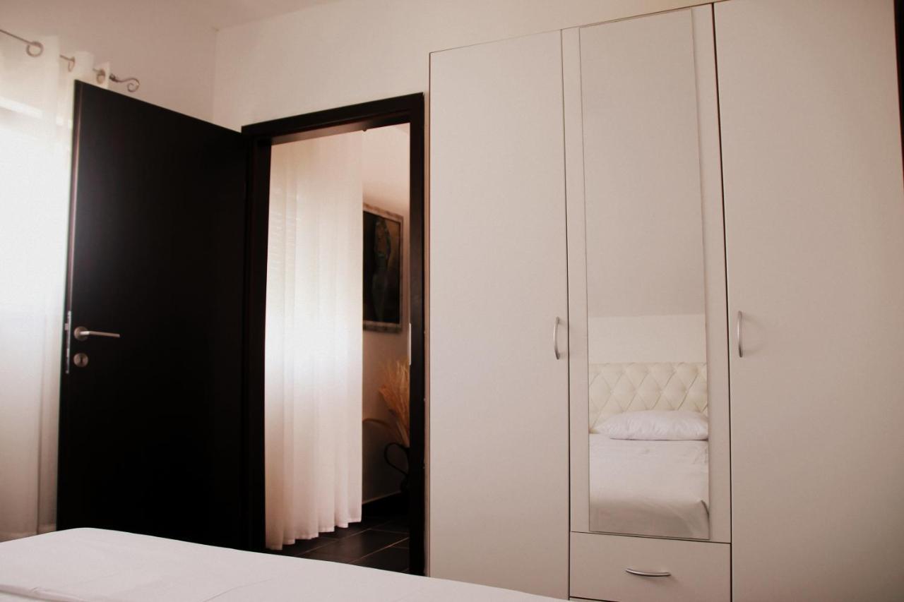 Villa Mirco Poljica  ภายนอก รูปภาพ