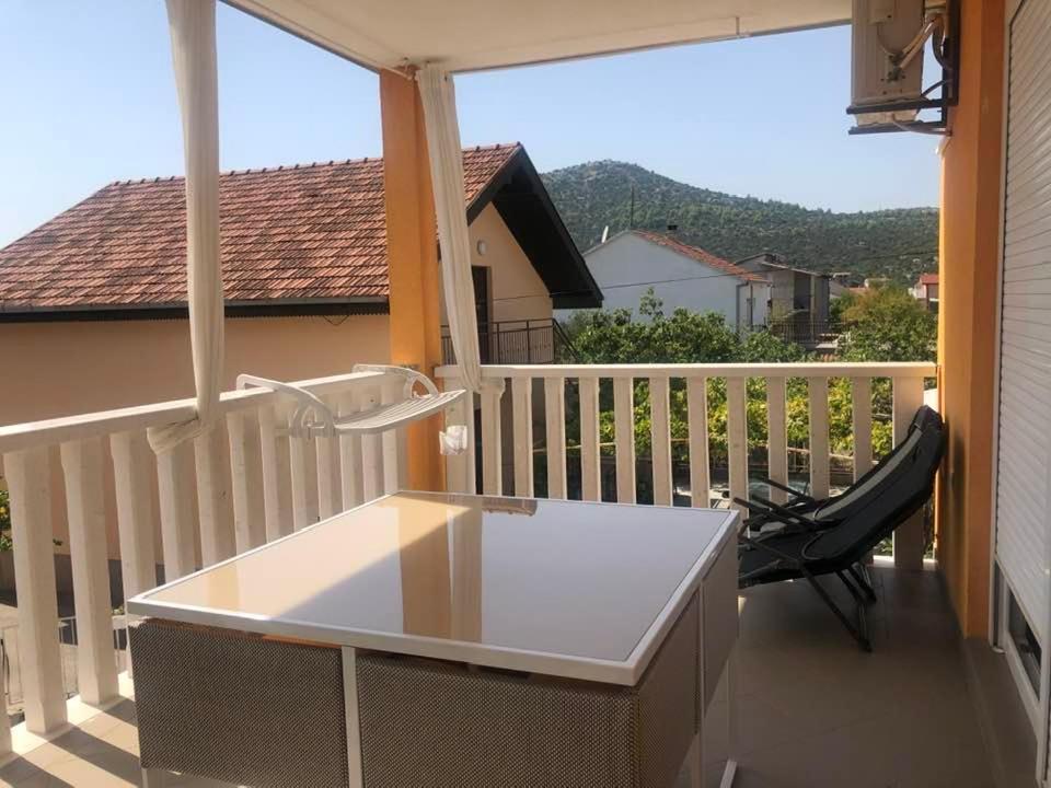Villa Mirco Poljica  ภายนอก รูปภาพ