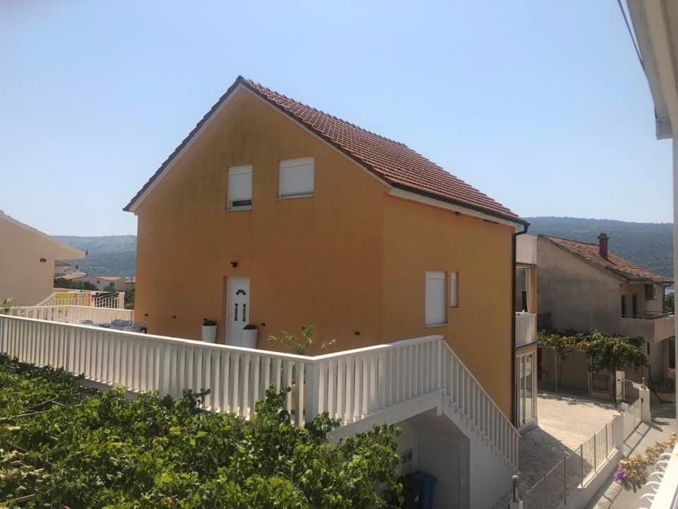 Villa Mirco Poljica  ภายนอก รูปภาพ