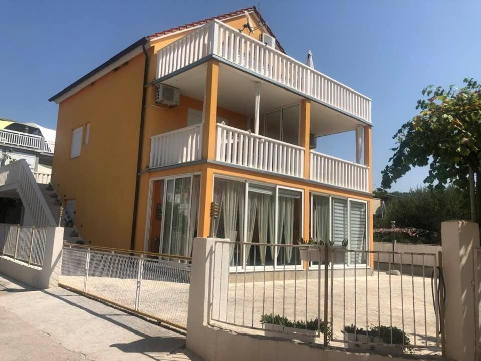 Villa Mirco Poljica  ภายนอก รูปภาพ